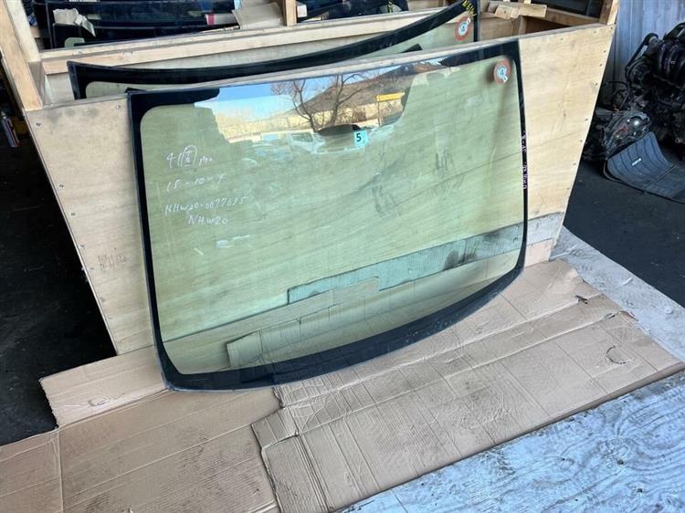 Лобовое стекло Тойота Приус в Усть-Куте 236521