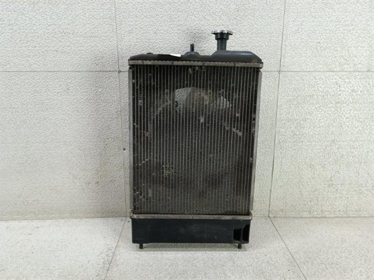 Радиатор основной Мицубиси ЕК в Усть-Куте 450841